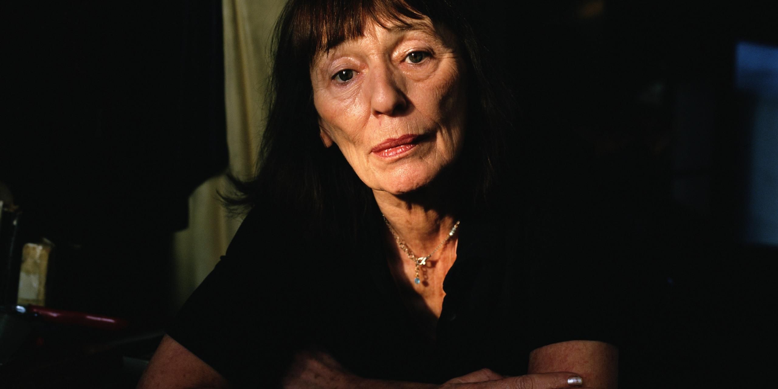 Beryl Bainbridge at home in Camden Town, London,1998